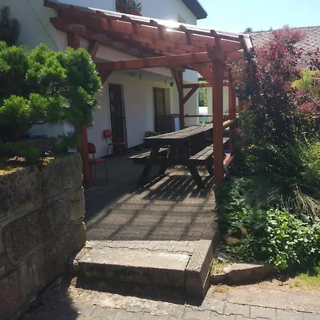 Prazdninovy Dum S Finskou Saunou A Bazenem Rudník