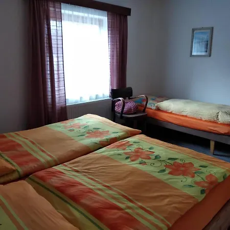 Prazdninovy Dum S Finskou Saunou A Bazenem * Rudník